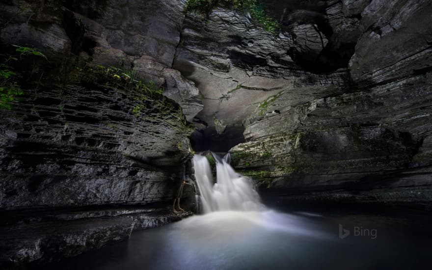 Blanchard Springs Caverns in Arkansas